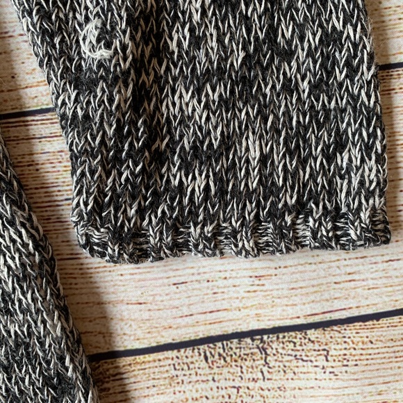 Babaton Aritzia Kate Loose Knit High Low Sweater - Picture 4 of 13